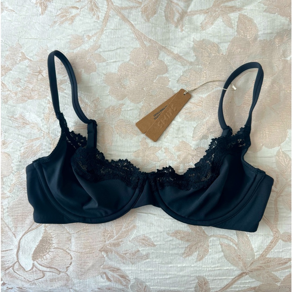 SKIMS Fits Everybody Unlined Scoop Bra 32C
